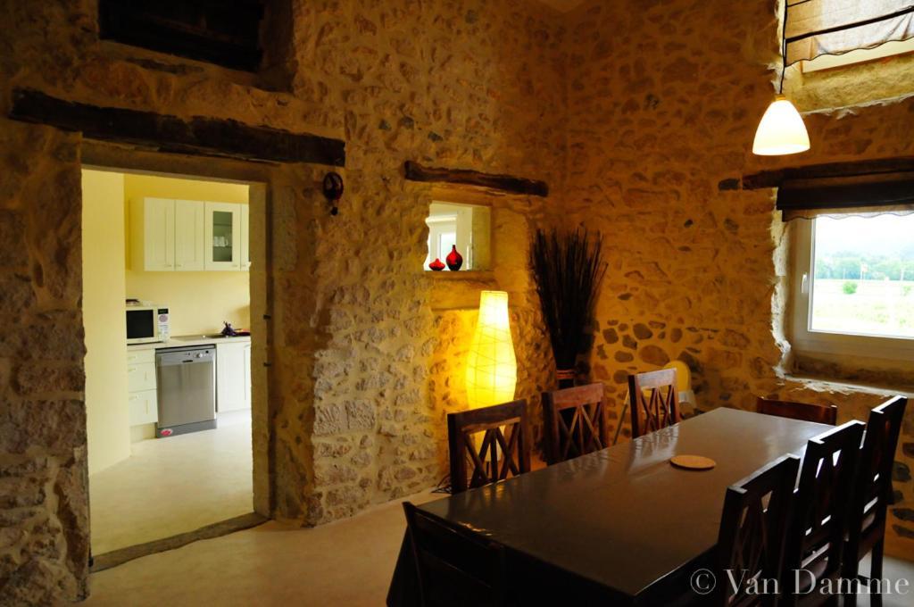 Gites Du Domaine Des Dames Vallon-Pont-d'Arc Bagian luar foto