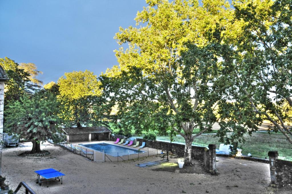 Gites Du Domaine Des Dames Vallon-Pont-d'Arc Ruang foto